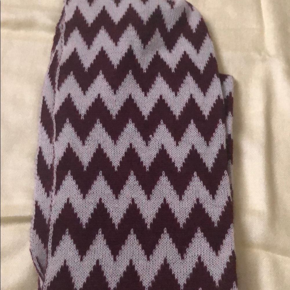 Chevron infinity scarf - Picture 2 of 2